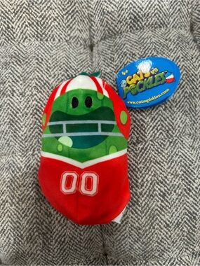 Cats vs Pickles Punt Figure- NWT